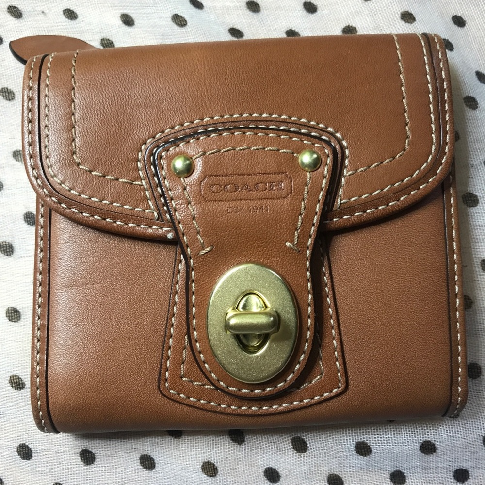 *Sold* Coach tri fold saddle wallet